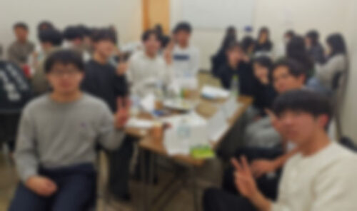 開智塾の自習室：新高１ウエルカムパーティー開催！もう先輩と仲間です。